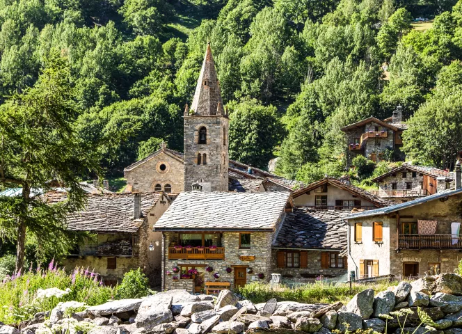 Bonneval sur arc beaux villages d’Auvergne-Rhône-Alpes