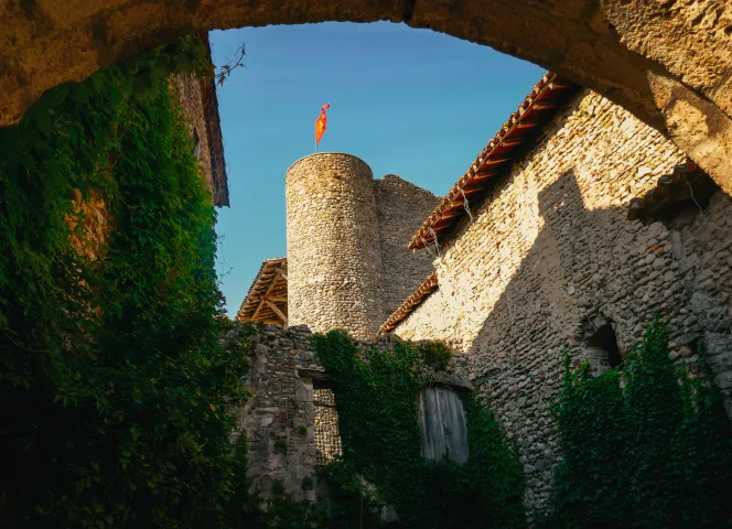 Pérouges plus beaux villages d’Auvergne-Rhône-Alpes