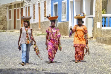 Femmes dans les rues de Boa Vista