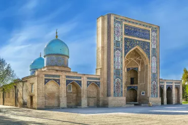 Médersa Barakhan