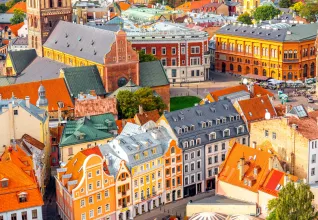 La Maison des Têtes Noires dans la vieille ville de Riga