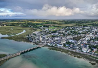 Vue aérienne Port-Bail (Crédit photo : Armel Vrac)