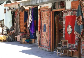 Façade de magasin de tapis à Rabat