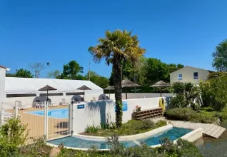 Piscine camping l'Orée des bois sur l'île d'Oléron