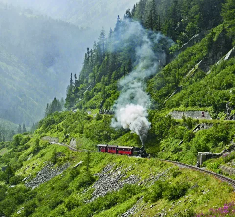 Suisse et ses fabuleux trains de montagne